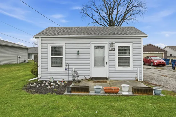$219,000 | 2623 Hart Road, Highland, IN 46322