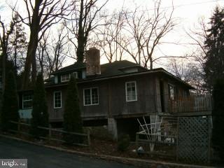 2141 Quarry Road Lebanon, PA 17046 - Photo 4 of 5 Gallery Image 4