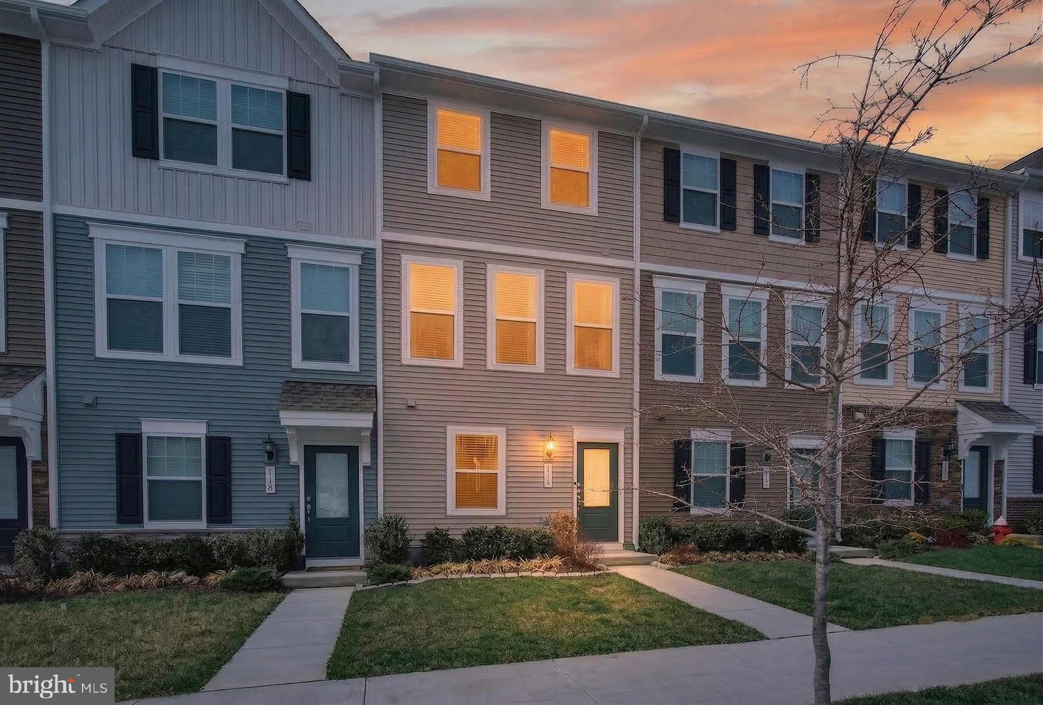 114 Coolidge Avenue Ranson, WV 25438 - Photo 2 of 41