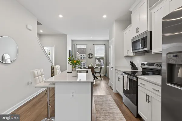 $329,900 | 114 Coolidge Avenue, Ranson, WV 25438