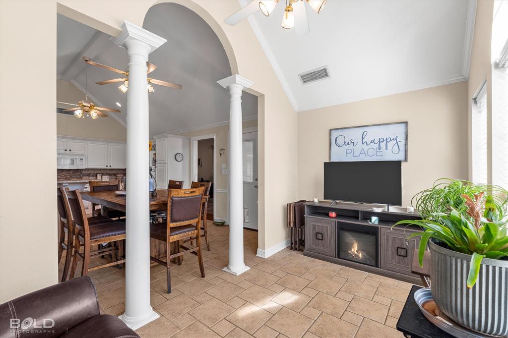 218 Ridgefield Drive Bossier City, LA 71111 - Photo 14 of 40