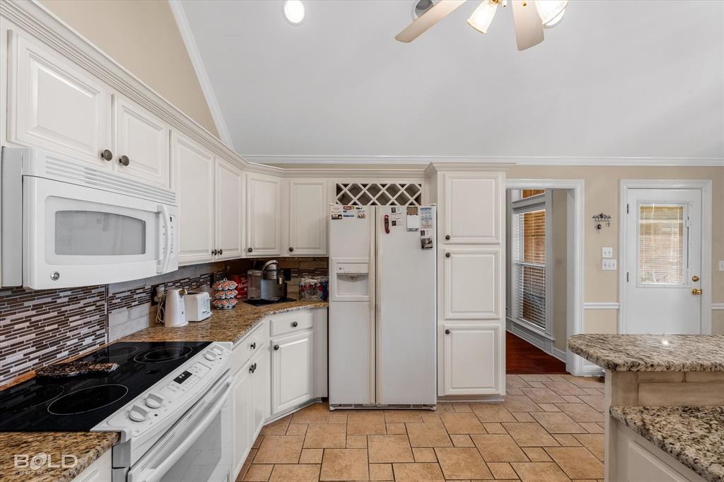 218 Ridgefield Drive Bossier City, LA 71111 - Photo 10 of 40