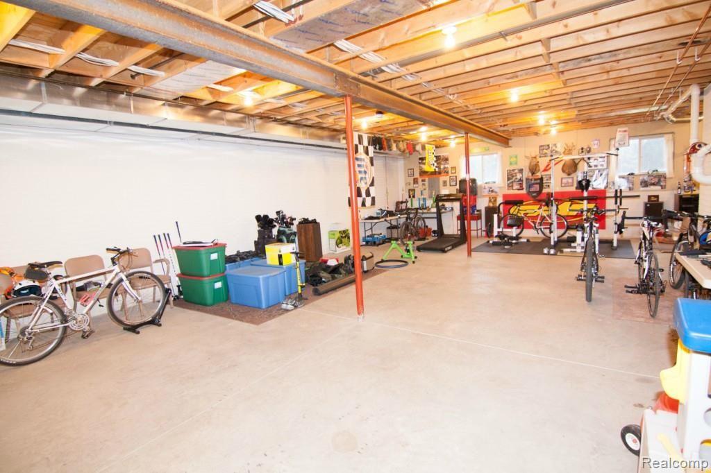 800 Jennings Road Whitmore Lake, MI 48189 - Photo 29 of 40 Basement is bright, clean and dry!