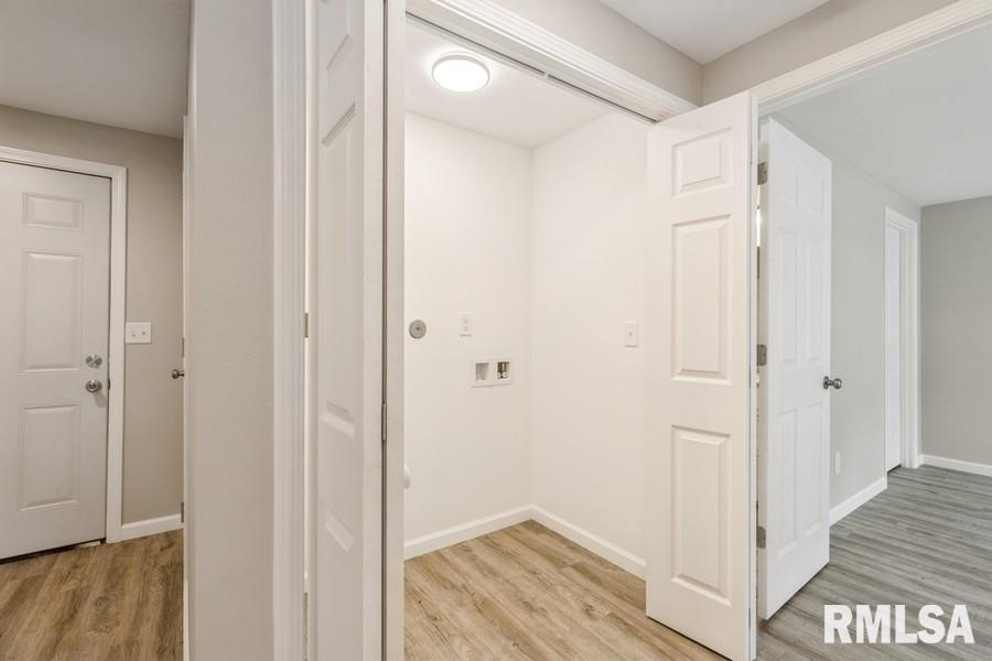 1231 Devils Glen Road Bettendorf, IA 52722 - Photo 11 of 15 Gallery Image 11
