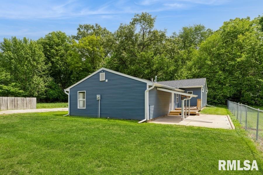 1231 Devils Glen Road Bettendorf, IA 52722 - Photo 14 of 15 Gallery Image 14