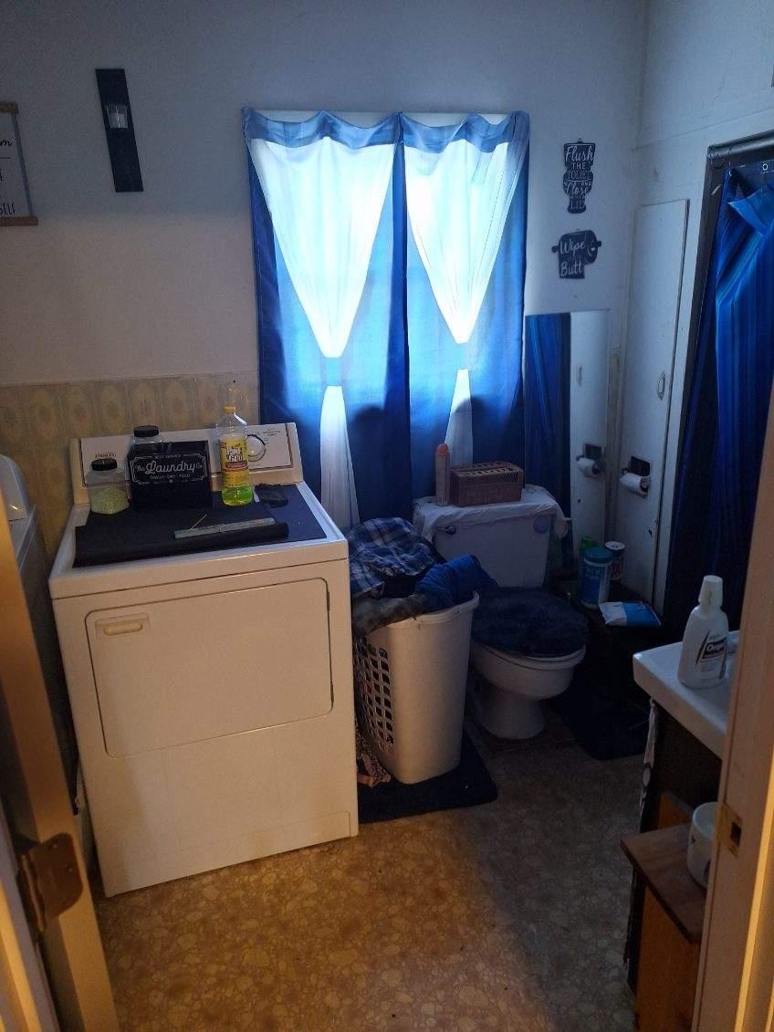 421 Champlain Street Berlin, NH 03570 - Photo 16 of 21