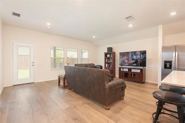 $330,000 | 723 Primrose Lane, Pilot Point, TX 76258