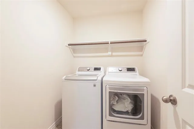 $330,000 | 723 Primrose Lane, Pilot Point, TX 76258