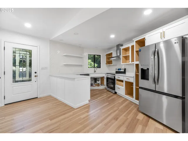 $675,000 | 95708 Horton Lane, Brookings, OR 97415