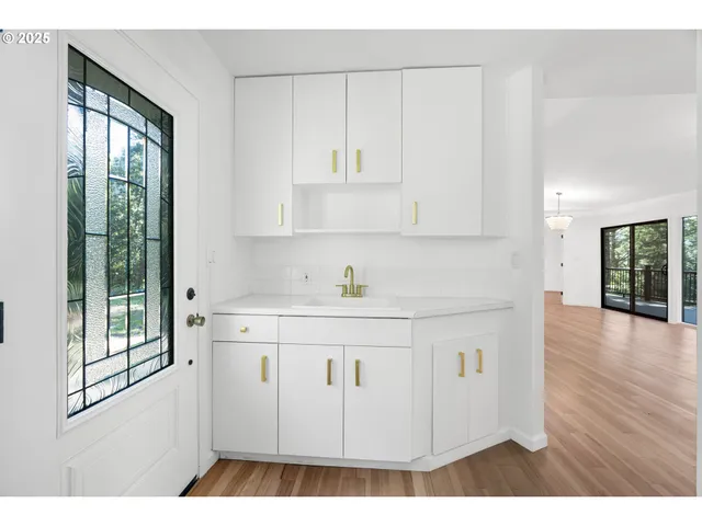 $675,000 | 95708 Horton Lane, Brookings, OR 97415