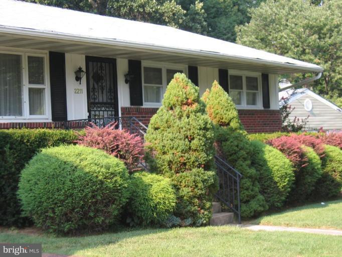 2211 Reedie Drive Silver Spring, MD 20902 - Photo 2 of 25 main #2
