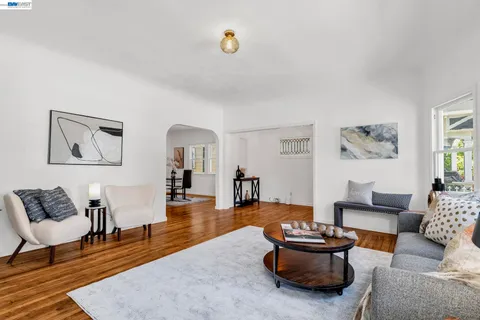 $488,000 | 1538 17th Avenue, Oakland, CA 94606