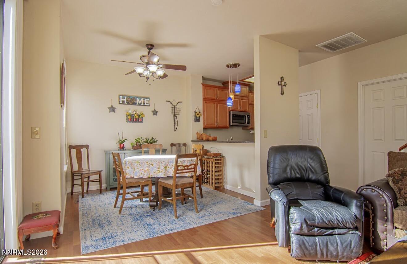 4335 Leeward Lane Reno, NV 89502 - Photo 5 of 28 IMG_2033