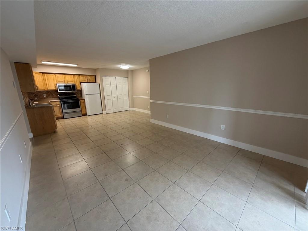 5305 Summerlin Road, Unit 502 Fort Myers, FL 33919 - Photo 1 of 20