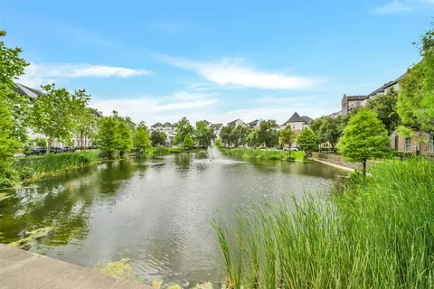 $499,000 | 2058 Fannin Station North, Houston, TX 77045