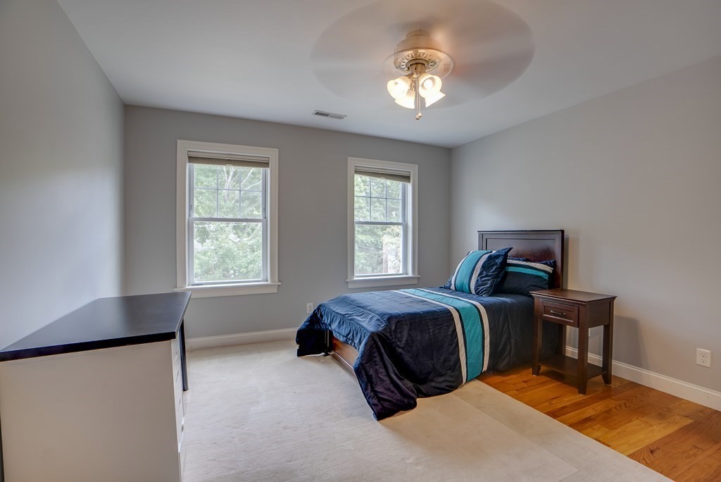 7 Foster Road Bedford, MA 01730 - Photo 25 of 42 Gallery Image 25
