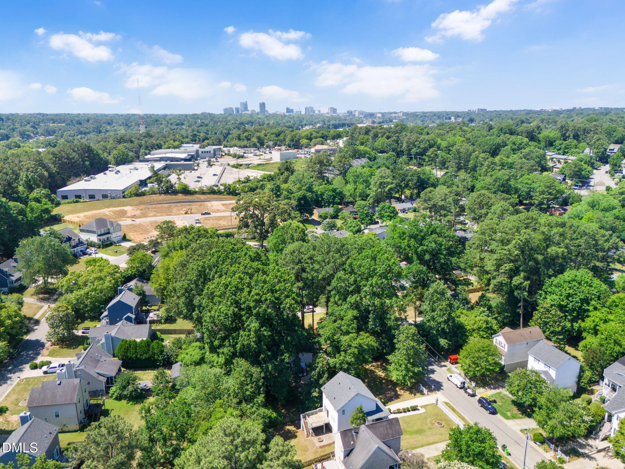 2128 Bellaire Avenue Raleigh, NC 27608 - Photo 7 of 43