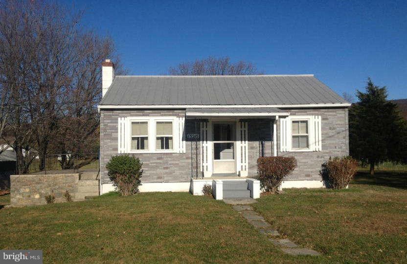 13215 Greensburg Road Smithsburg, MD 21783 - Photo 1 of 6 Exterior (Front)