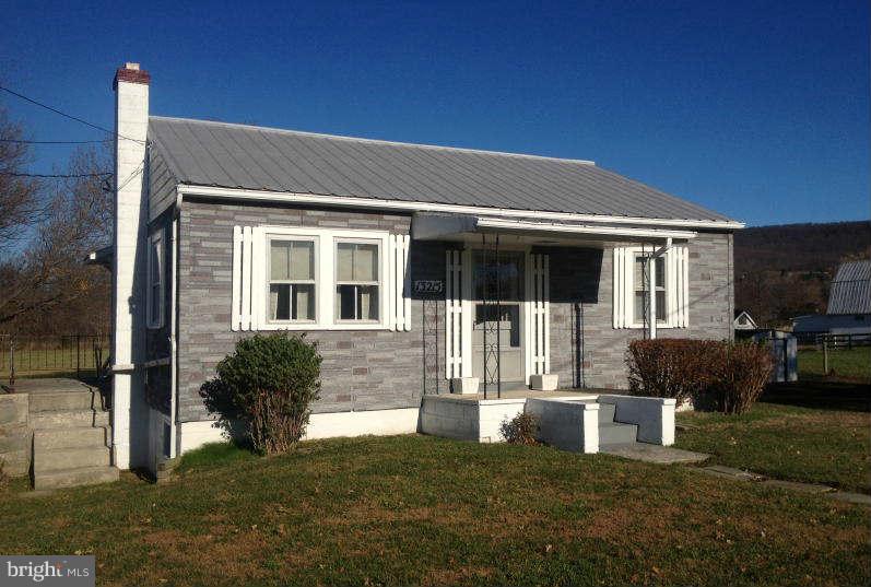 13215 Greensburg Road Smithsburg, MD 21783 - Photo 2 of 6 Exterior (Front)