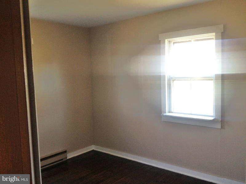 13215 Greensburg Road Smithsburg, MD 21783 - Photo 5 of 6 Bedroom