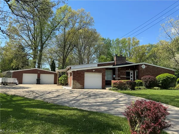 $275,000 | 4847 Norquest Boulevard, Youngstown, OH 44515