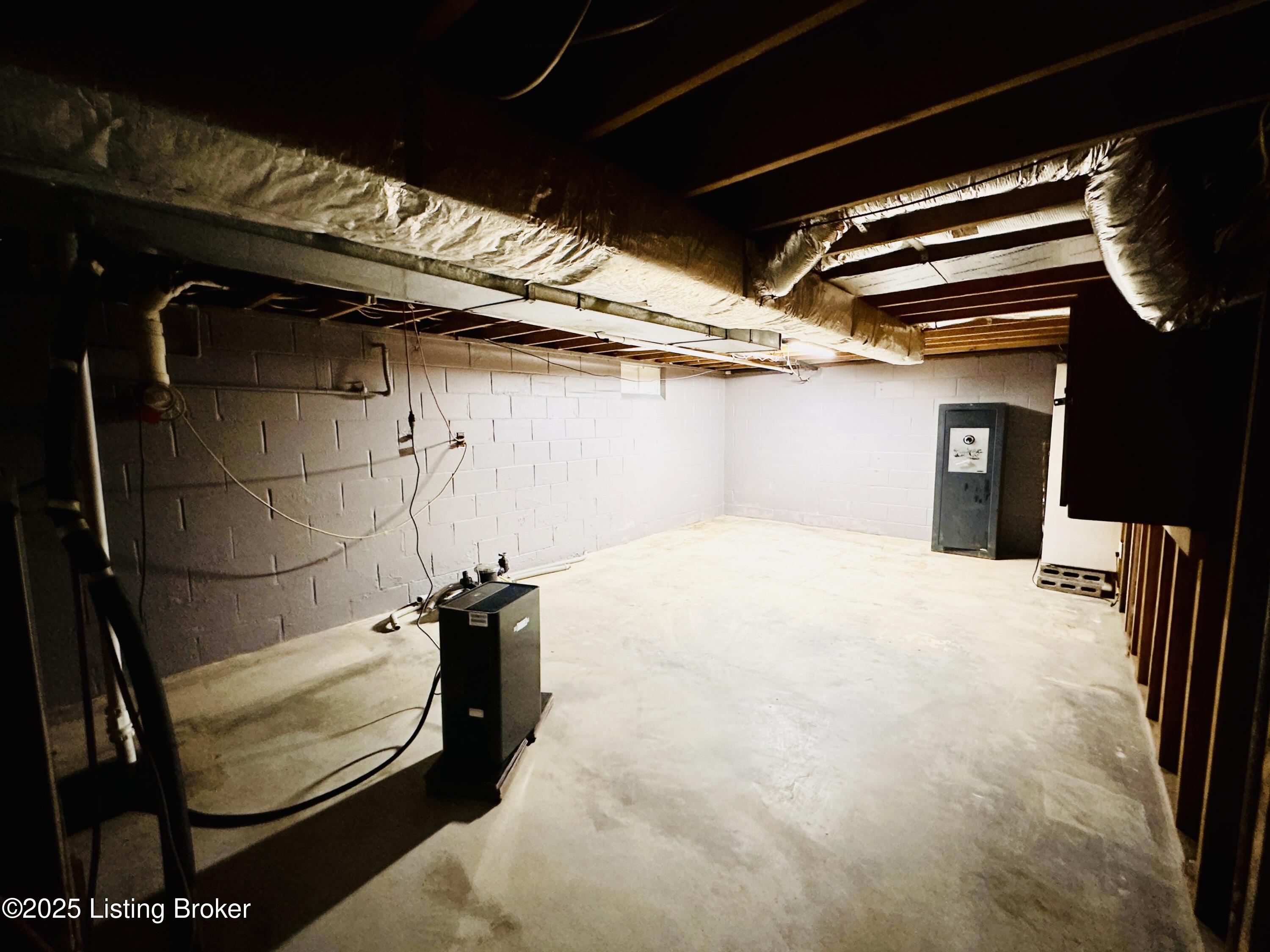 868 Frontage Road Leitchfield, KY 42754 - Photo 75 of 89 Interior-31