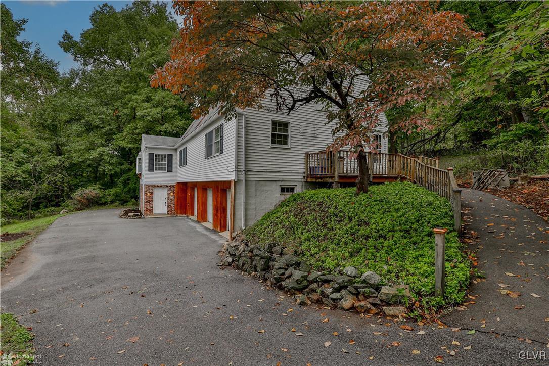 3438 Oak Hill Road Emmaus, PA 18049 - Photo 6 of 49 Gallery Image 6
