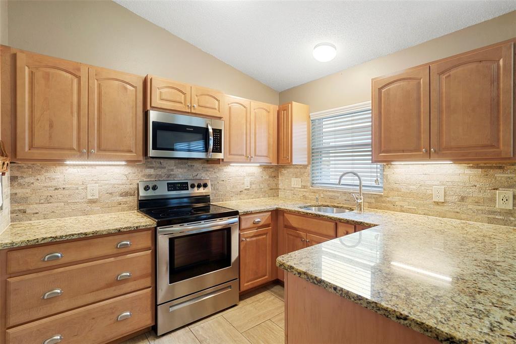 2033 Garwood Drive Orlando, FL 32822 - Photo 17 of 41