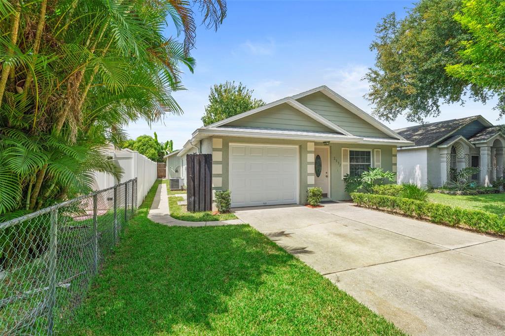 2033 Garwood Drive Orlando, FL 32822 - Photo 4 of 41