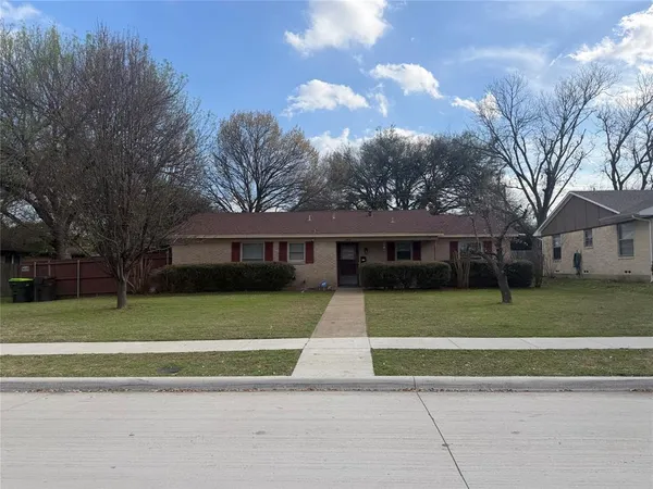 $304,999 | 1900 17th Street, Plano, TX 75074