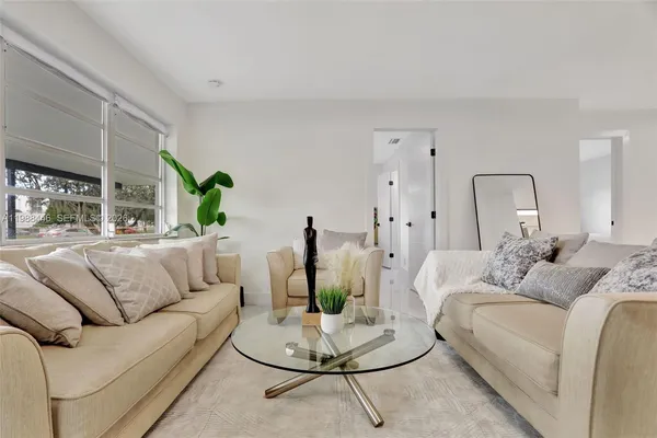 $649,000 | 1220 Northeast 8th Street, Pompano Beach, FL 33060