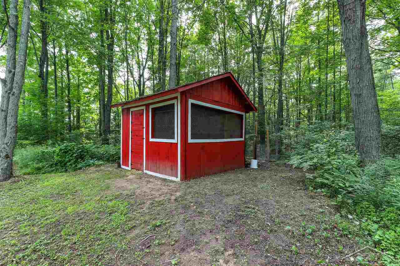 2960 West Cody Estey Road Rhodes, MI 48652 - Photo 11 of 40 50051025-10.JPG