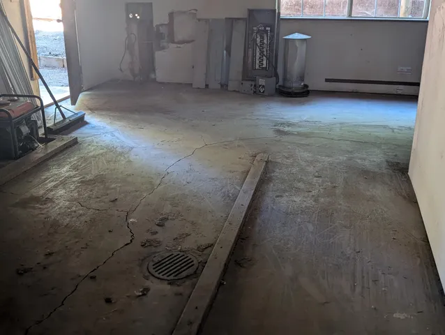 $219,700 | 211 Goa Way, Lewiston, CA 96052