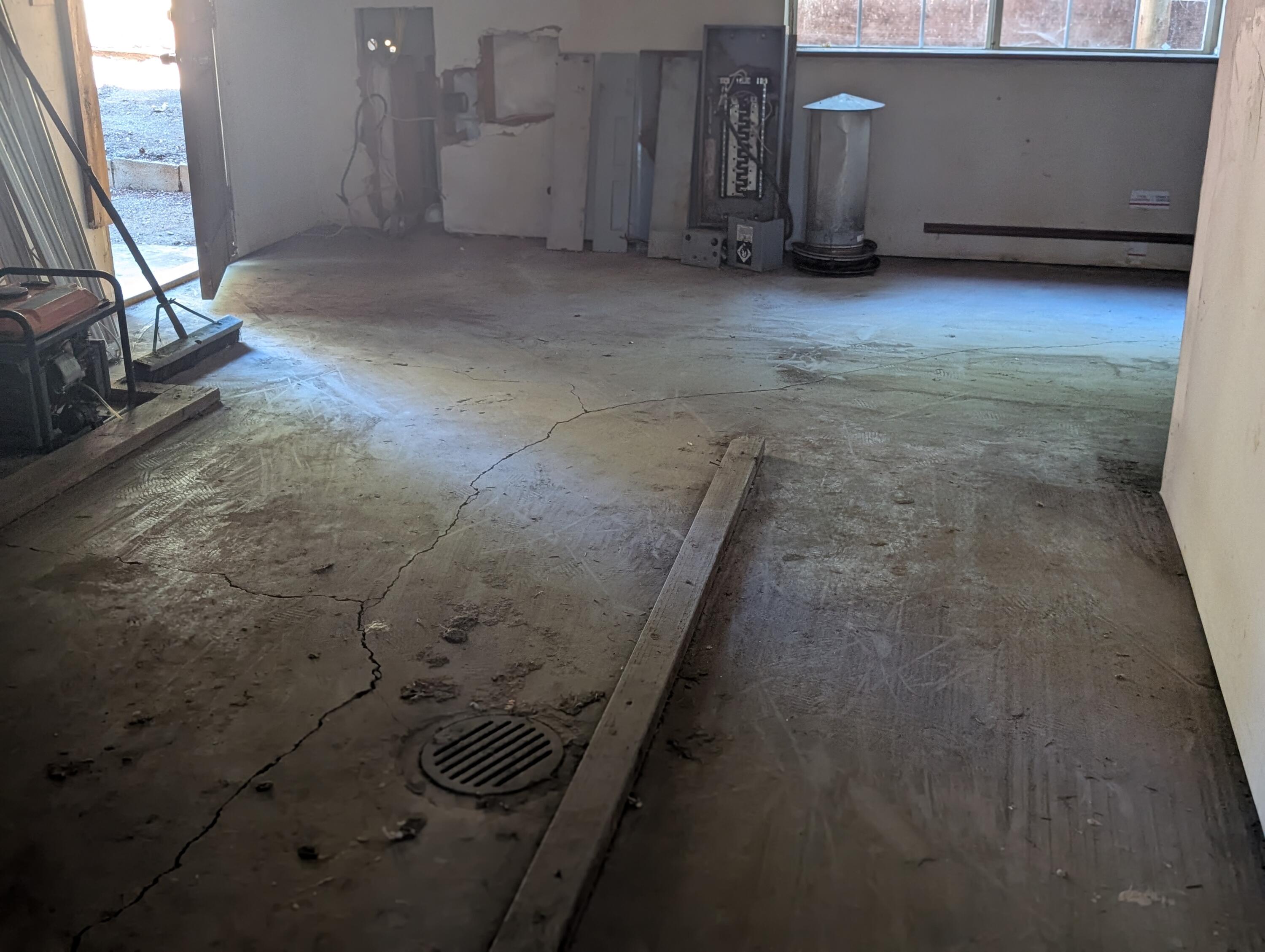 211 Goa Way Lewiston, CA 96052 - Photo 31 of 44 a view of a room with wooden floor and cabinet