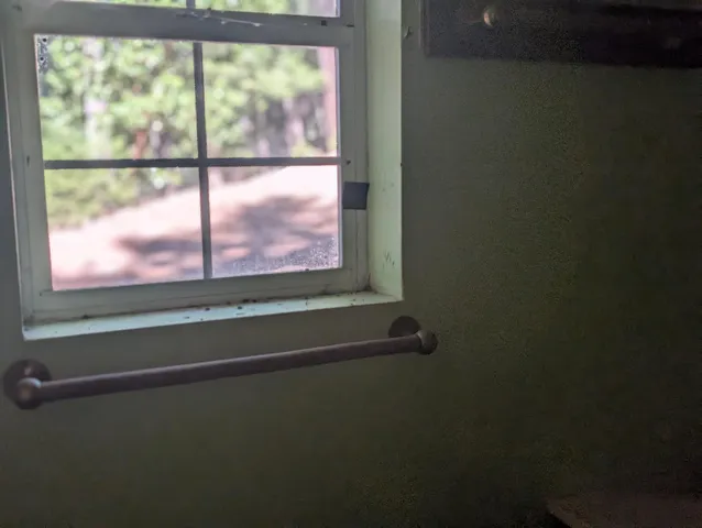 $219,700 | 211 Goa Way, Lewiston, CA 96052