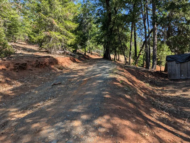 $219,700 | 211 Goa Way, Lewiston, CA 96052