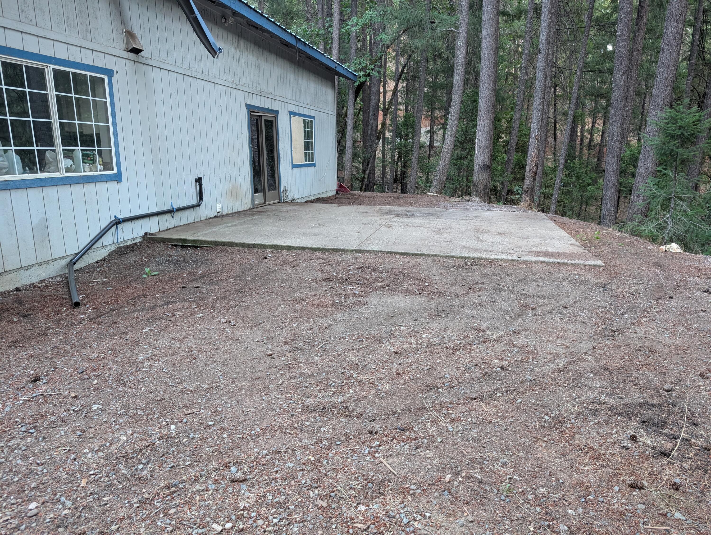 211 Goa Way Lewiston, CA 96052 - Photo 8 of 44 a house with trees in the background