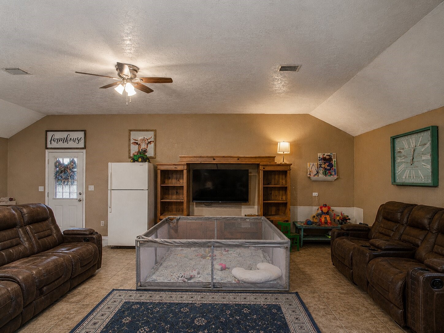 1246 Drymalla Road Cat Spring, TX 78933 - Photo 8 of 38