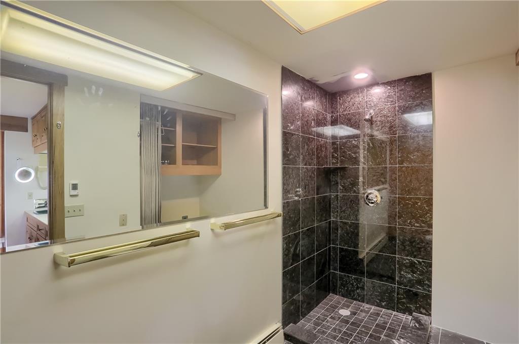 122 McCullough Road Imperial, PA 15126 - Photo 16 of 25 Gallery Image 16