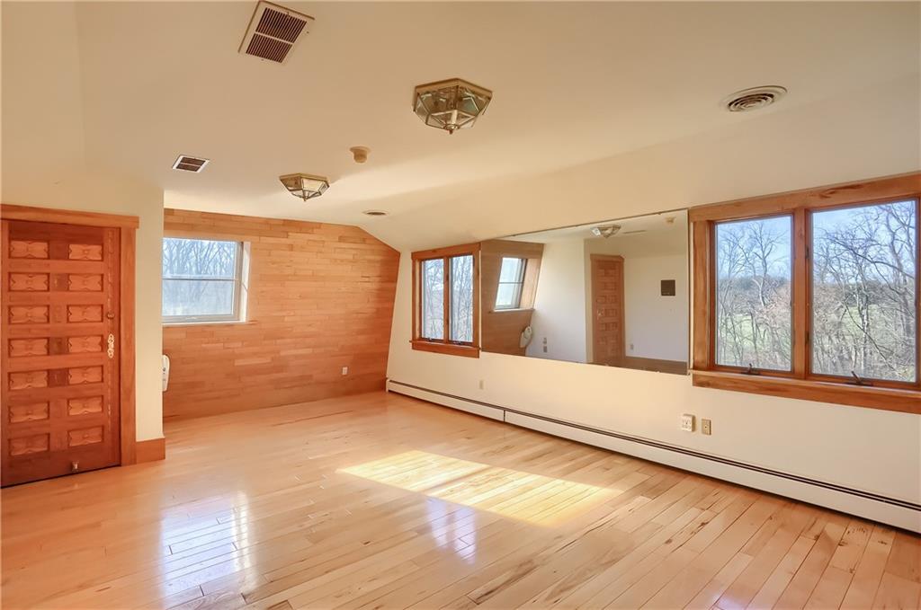 122 McCullough Road Imperial, PA 15126 - Photo 23 of 25 Gallery Image 23