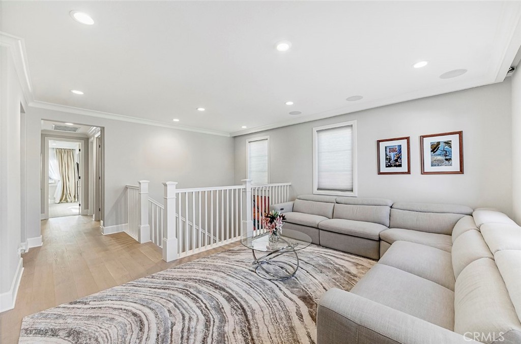 65 Rockinghorse Irvine, CA 92602 - Photo 20 of 43 a bed room with furniture and a couch