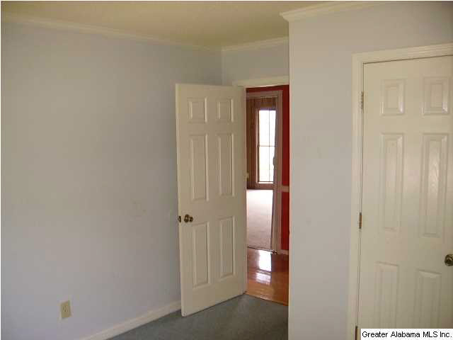 236 Chambers Circle Bessemer, AL 35022 - Photo 16 of 28