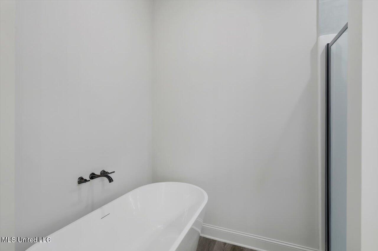 711 East Leake Street Clinton, MS 39056 - Photo 17 of 23 20-711 E Leake St _ Home Tours MS