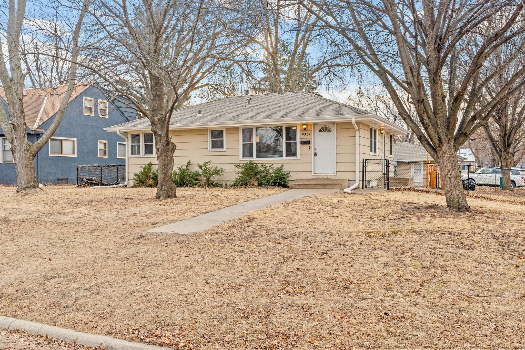 5337 Jersey Avenue North Crystal, MN 55428 - Photo 1 of 22