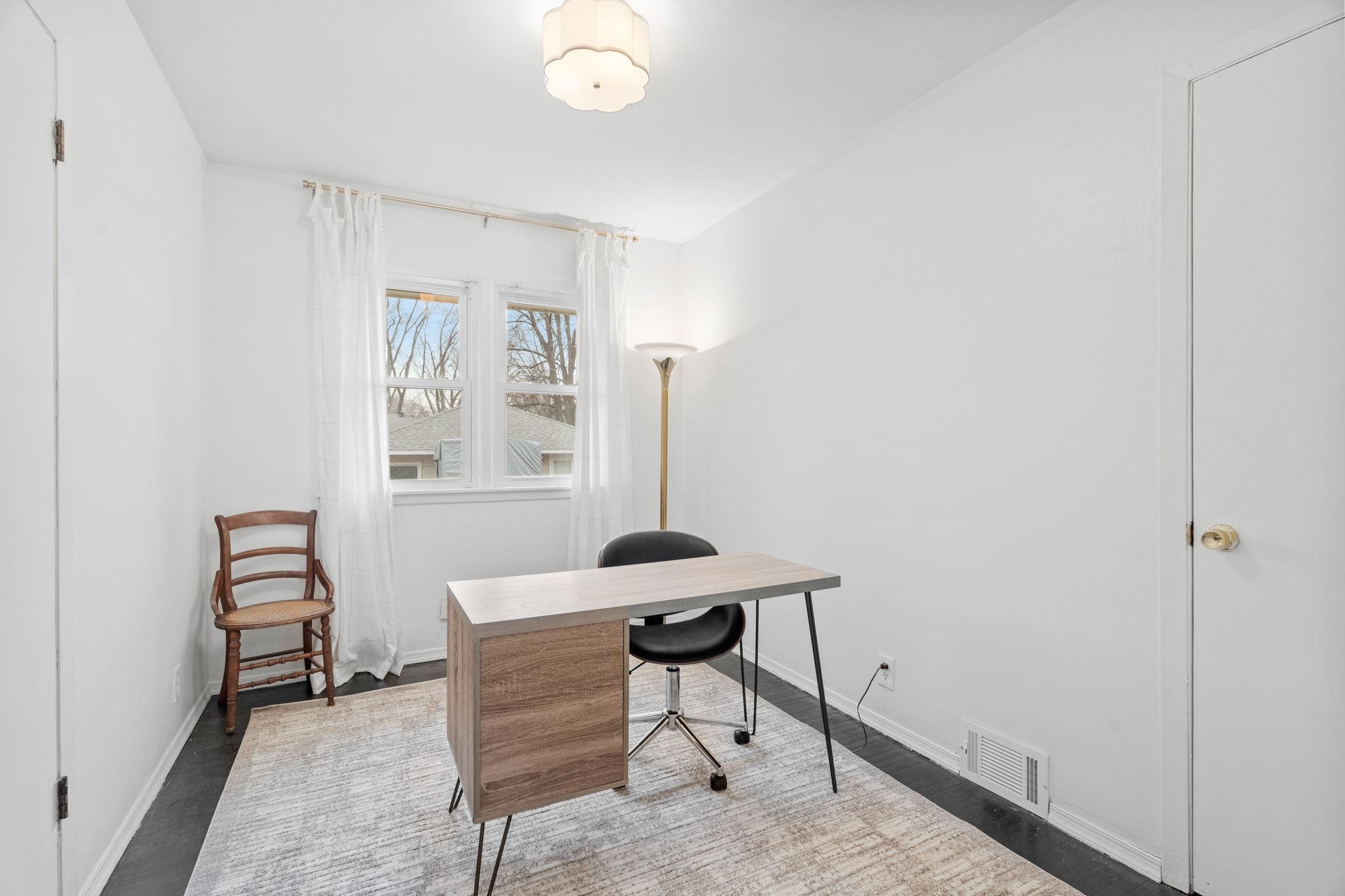 5337 Jersey Avenue North Crystal, MN 55428 - Photo 13 of 22