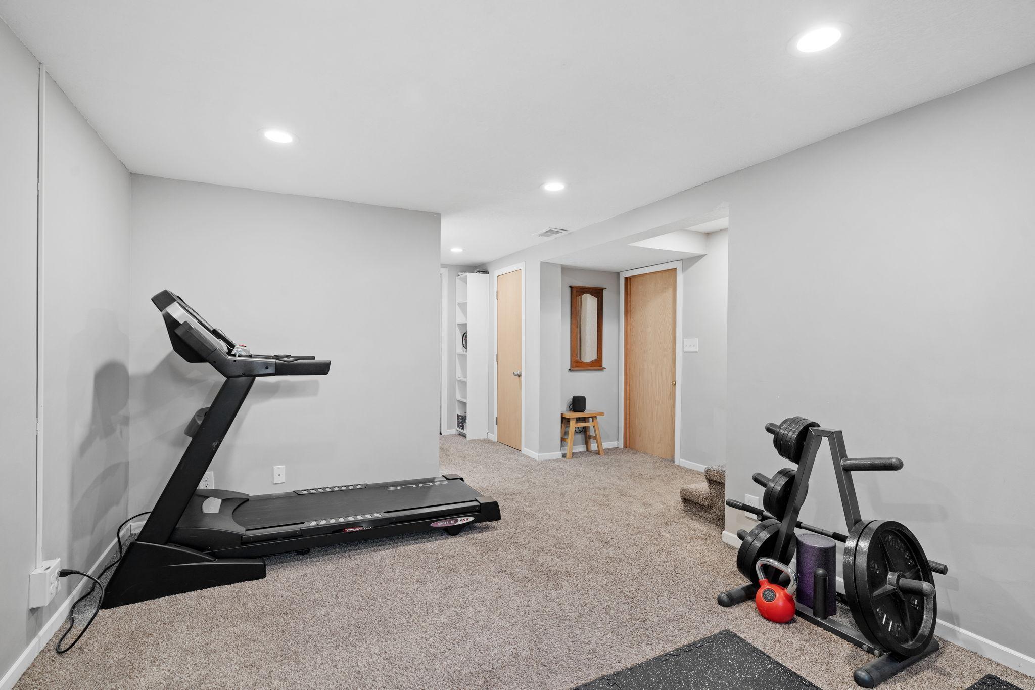 5337 Jersey Avenue North Crystal, MN 55428 - Photo 16 of 22