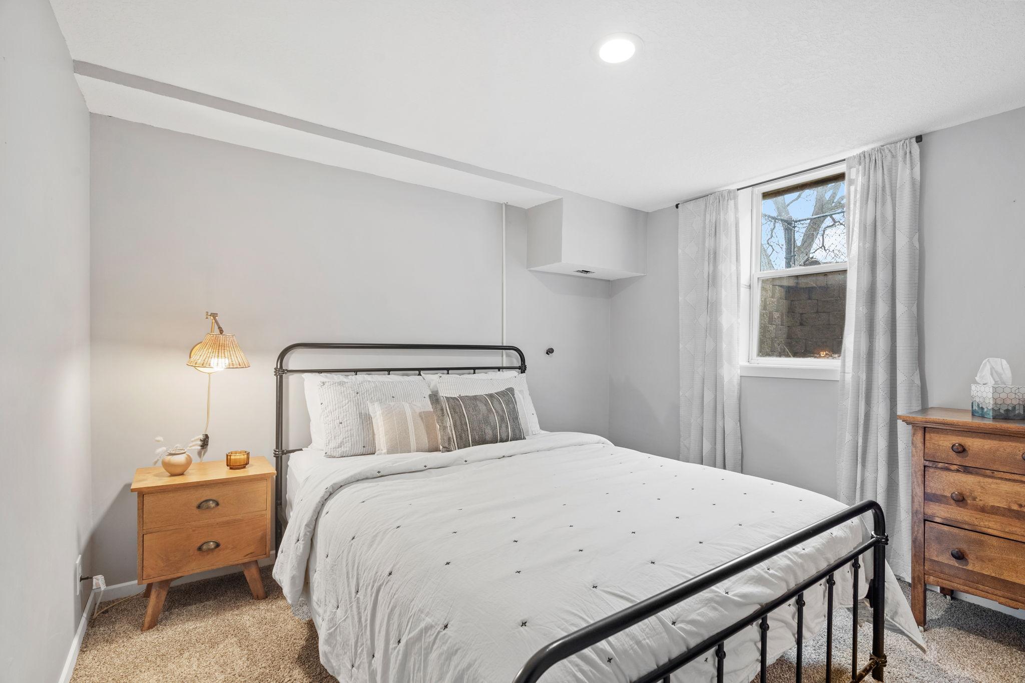 5337 Jersey Avenue North Crystal, MN 55428 - Photo 17 of 22