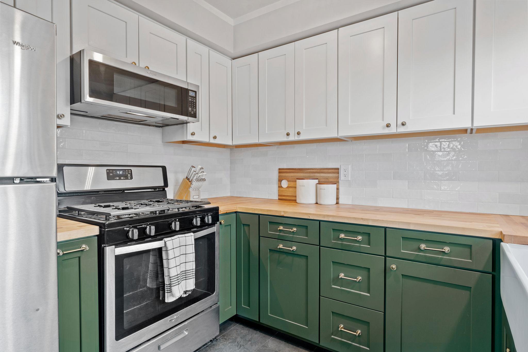 5337 Jersey Avenue North Crystal, MN 55428 - Photo 6 of 22