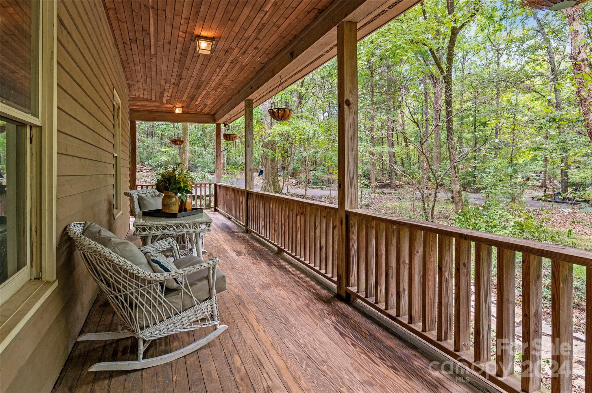 10607 Knox Farm Road Charlotte, NC 28278 - Photo 8 of 41 Gallery Image 8