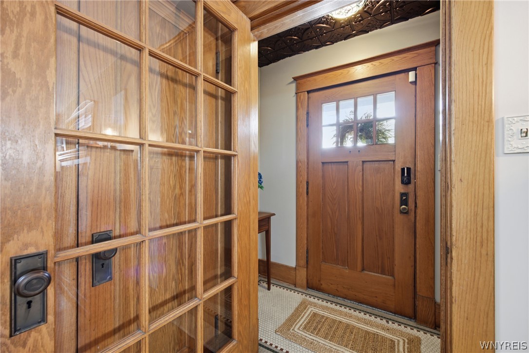 65 Westgate Road Tonawanda, NY 14217 - Photo 5 of 48